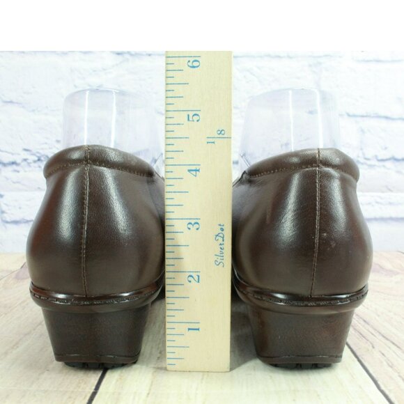 Abeo Camden Brown Leather Slip On Slip Resistant Sole Casual Clog Shoes Size 7 - Picture 6 of 9